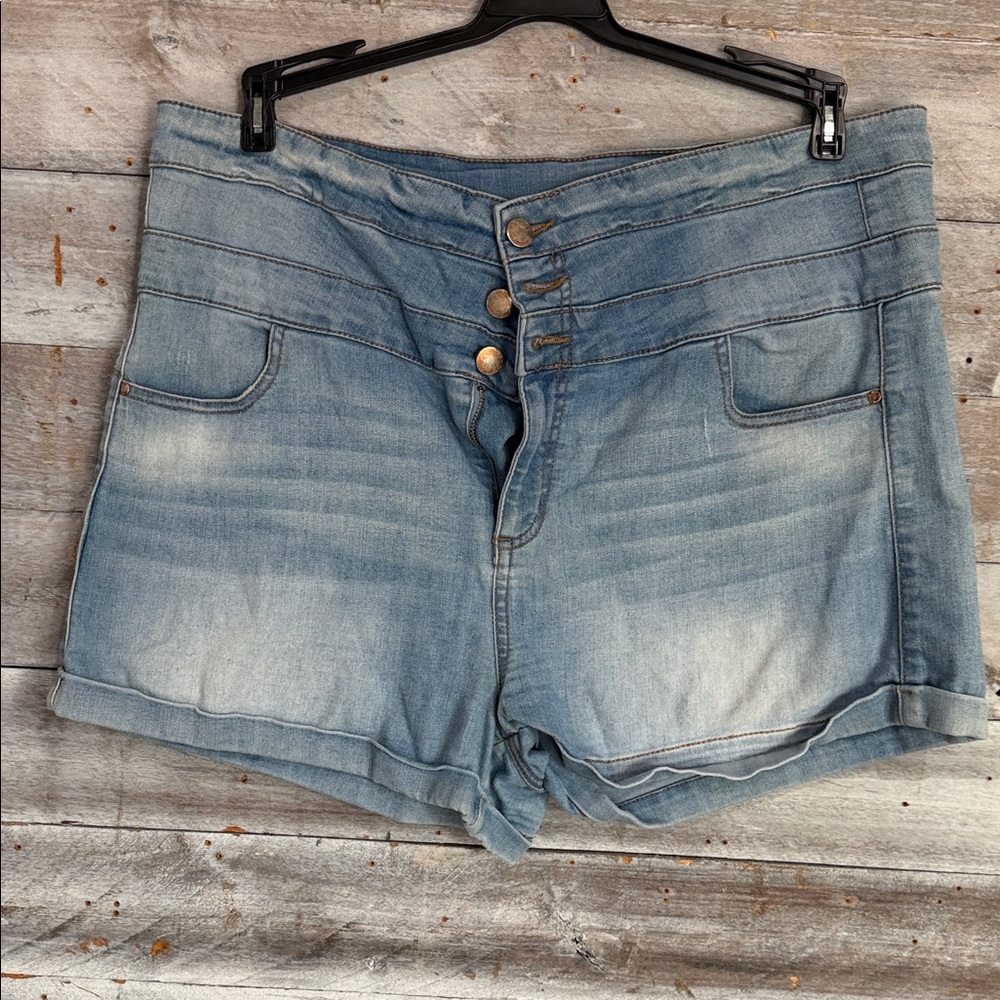 Tinseltown Light Blue Jean Shorts